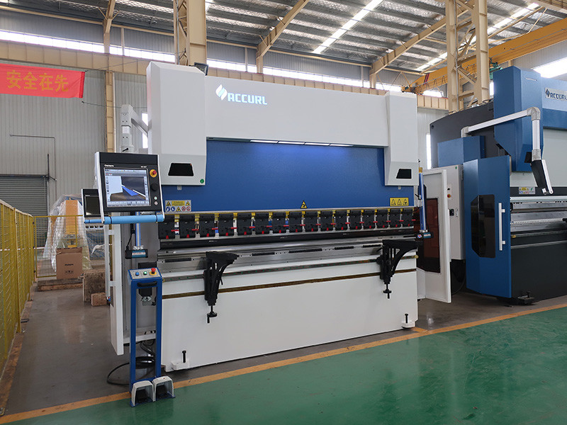 machine de presse plieuse de tôle de cadre en métal 300 Ton 6000mm / 4000mm  - ACCURL